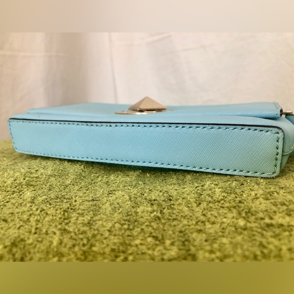 (Like New) Kate Spade Cyan Light Blue Newbury Lane Crossbody Purse - Picture 7 of 7